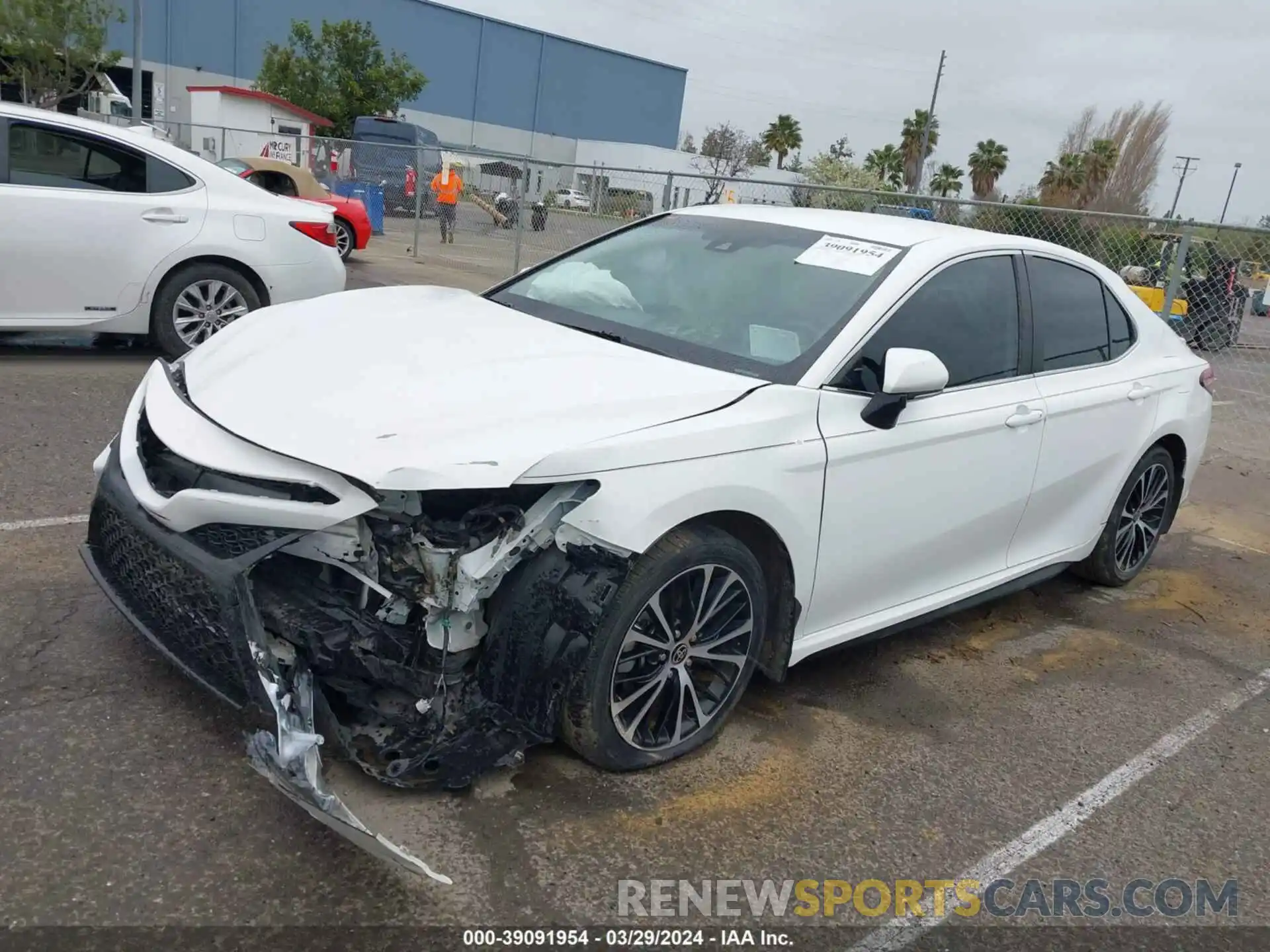 2 Photograph of a damaged car 4T1M11AK1LU389373 TOYOTA CAMRY 2020