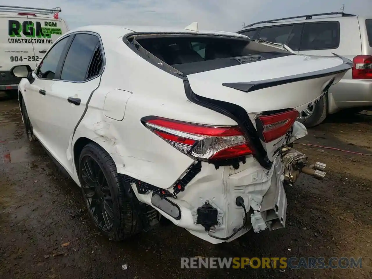 3 Photograph of a damaged car 4T1M11AK1LU912455 TOYOTA CAMRY 2020