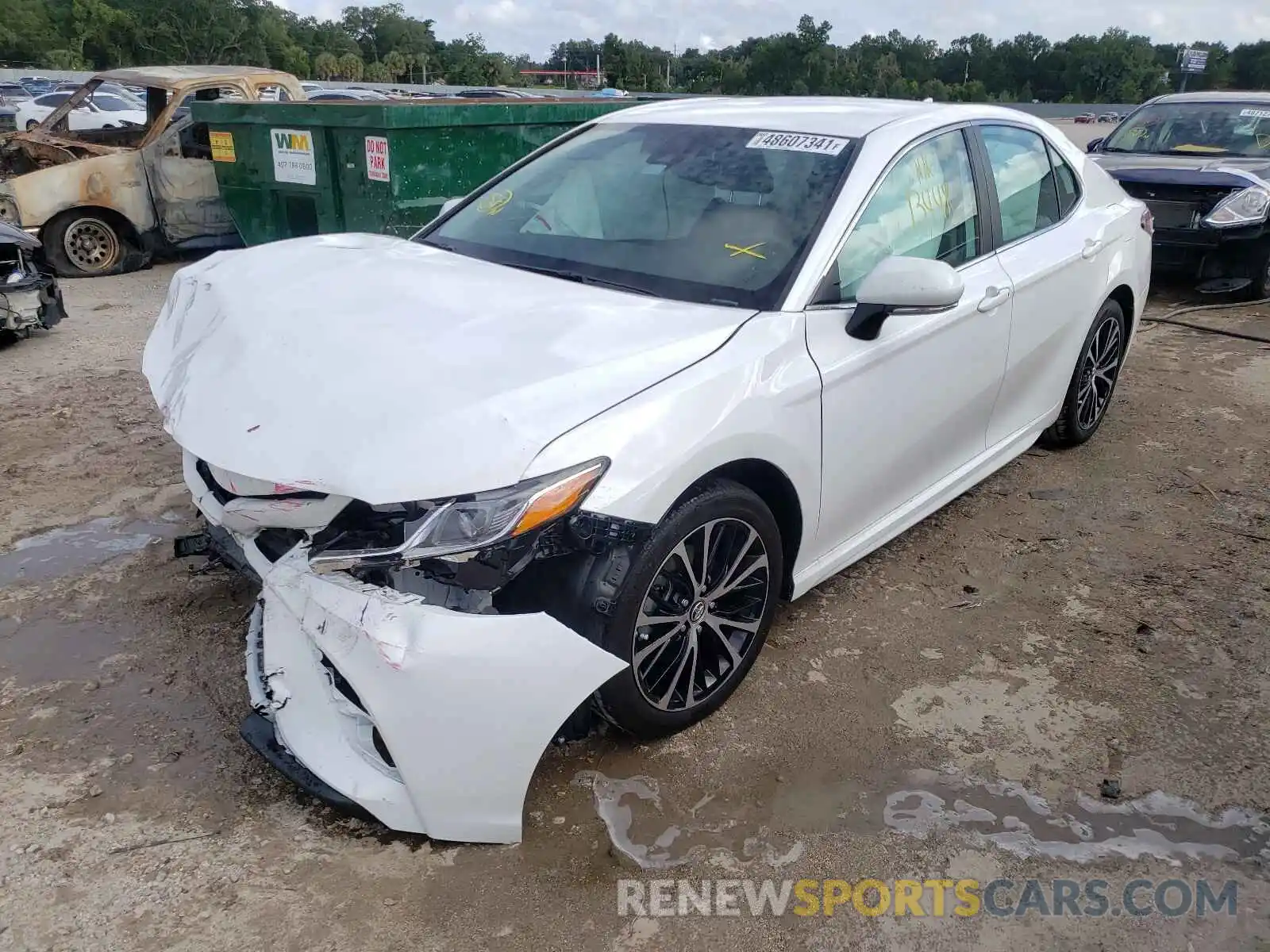 2 Photograph of a damaged car 4T1M11AK2LU926574 TOYOTA CAMRY 2020