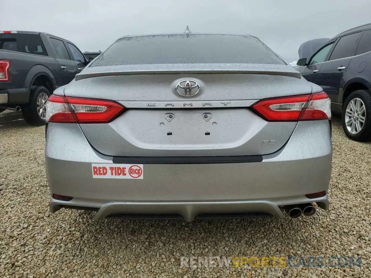 6 Photograph of a damaged car 4T1M11AK2LU951832 TOYOTA CAMRY 2020