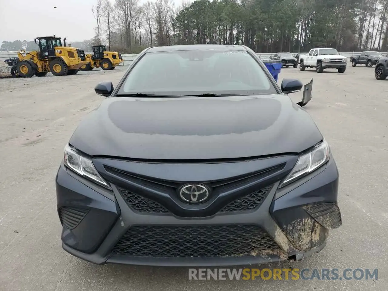 5 Photograph of a damaged car 4T1M11AK2LU955511 TOYOTA CAMRY 2020