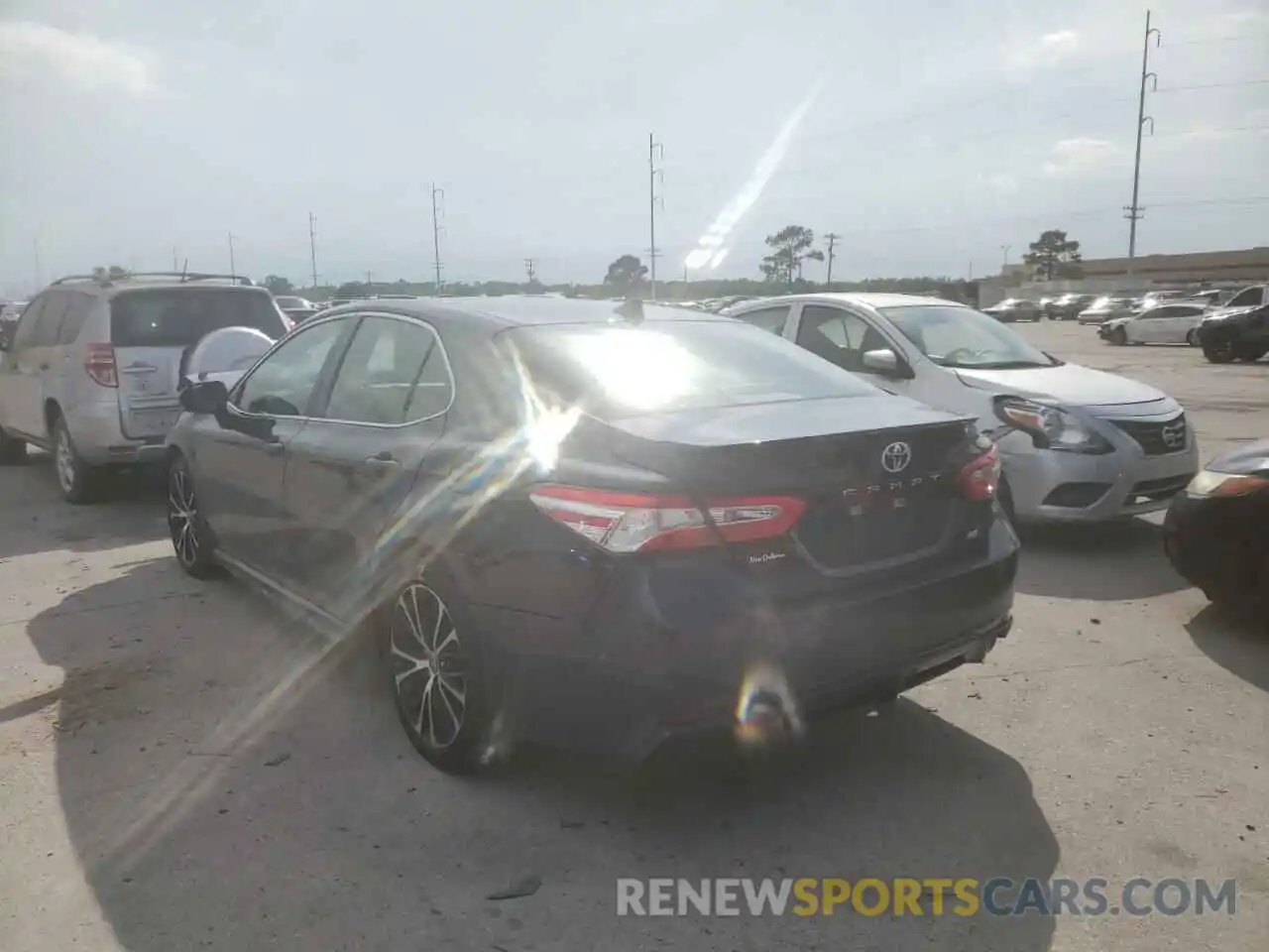 3 Photograph of a damaged car 4T1M11AK2LU982790 TOYOTA CAMRY 2020