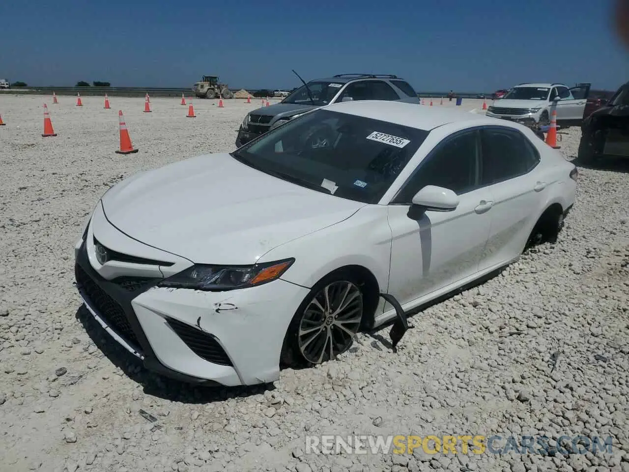 1 Photograph of a damaged car 4T1M11AK3LU389424 TOYOTA CAMRY 2020