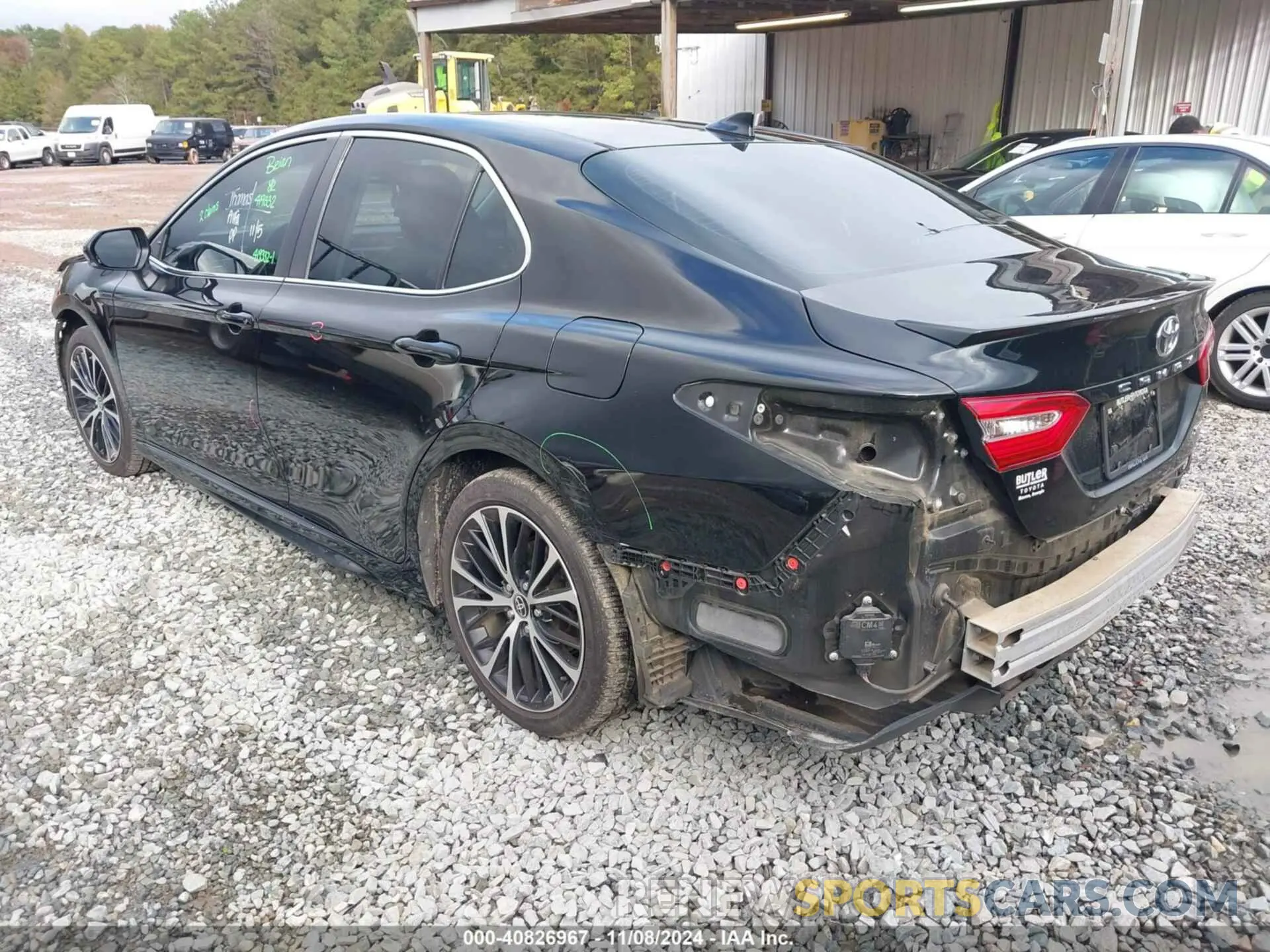 3 Photograph of a damaged car 4T1M11AK3LU391576 TOYOTA CAMRY 2020