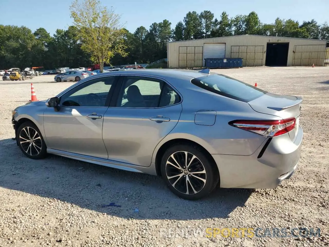 2 Photograph of a damaged car 4T1M11AK3LU396017 TOYOTA CAMRY 2020