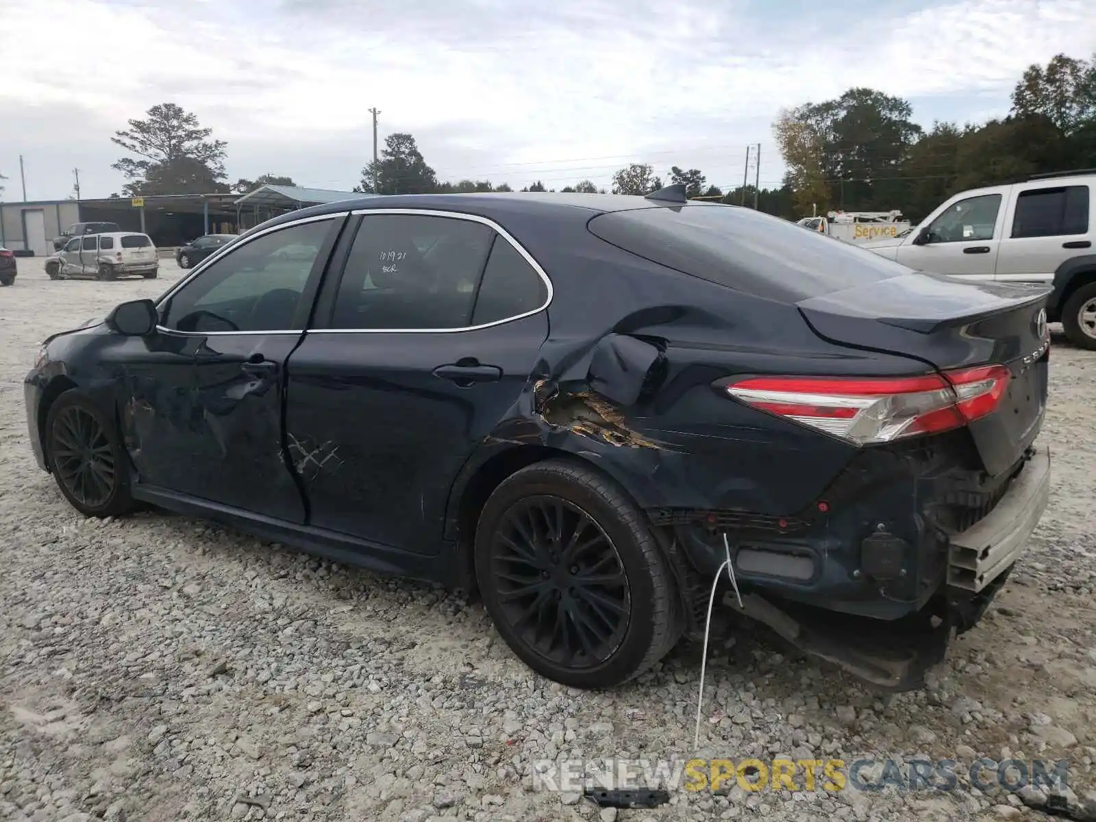 9 Photograph of a damaged car 4T1M11AK3LU501218 TOYOTA CAMRY 2020