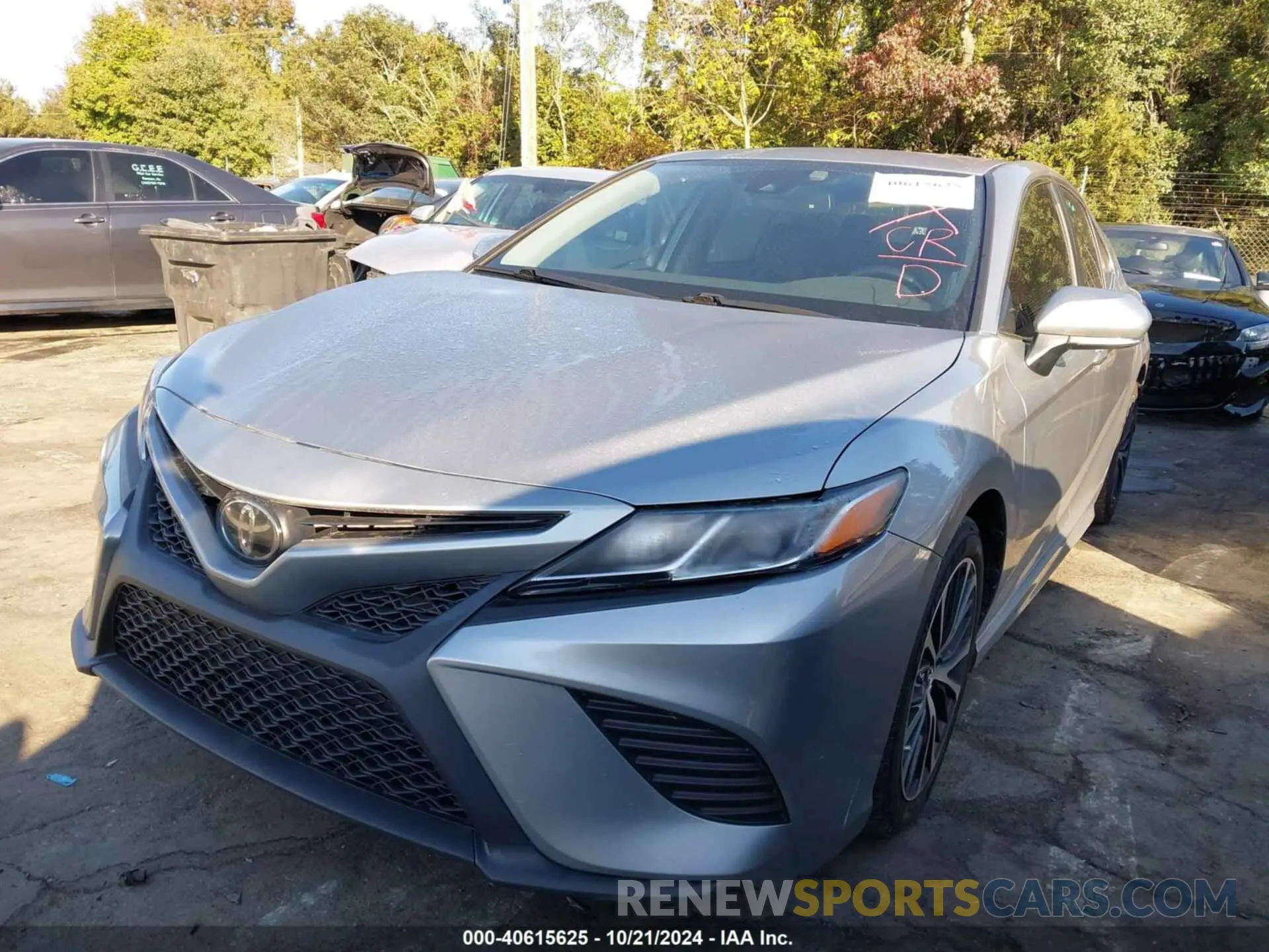 2 Photograph of a damaged car 4T1M11AK3LU872931 TOYOTA CAMRY 2020
