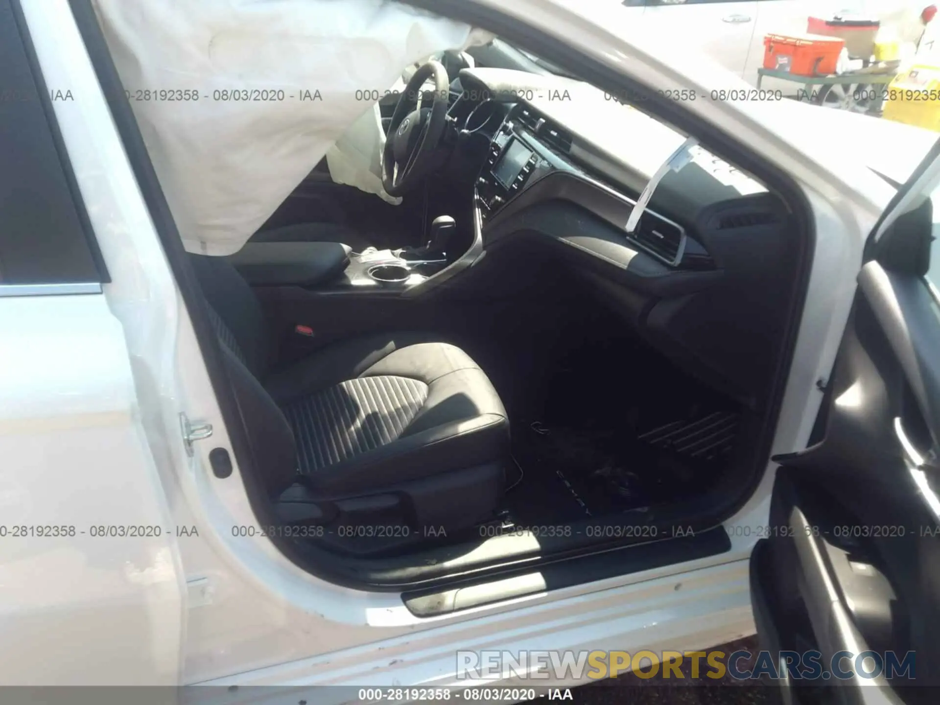 5 Photograph of a damaged car 4T1M11AK3LU971216 TOYOTA CAMRY 2020