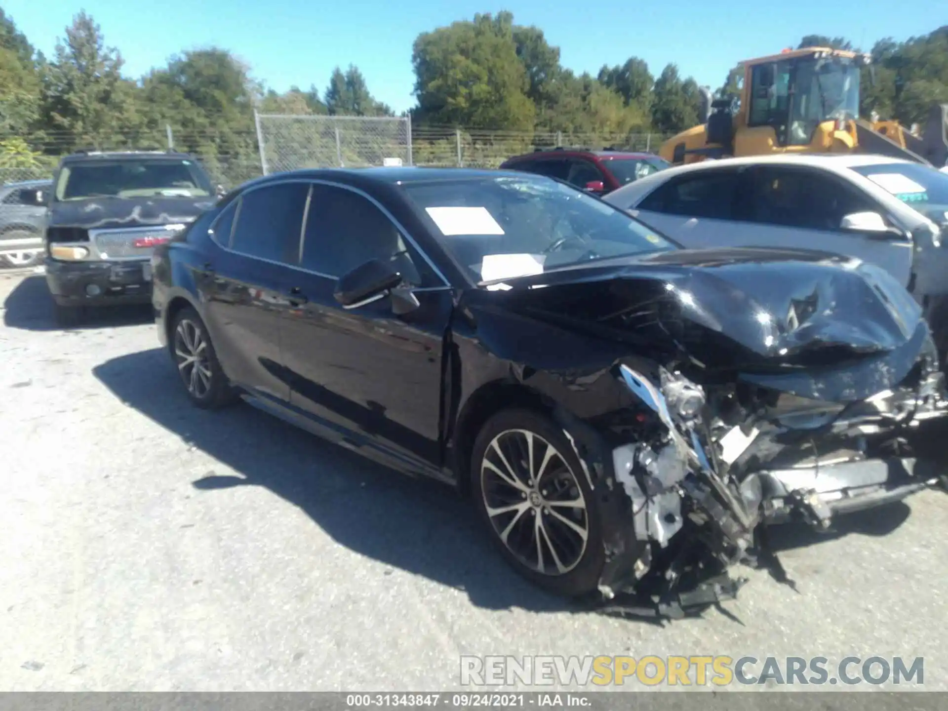 1 Photograph of a damaged car 4T1M11AK3LU972415 TOYOTA CAMRY 2020