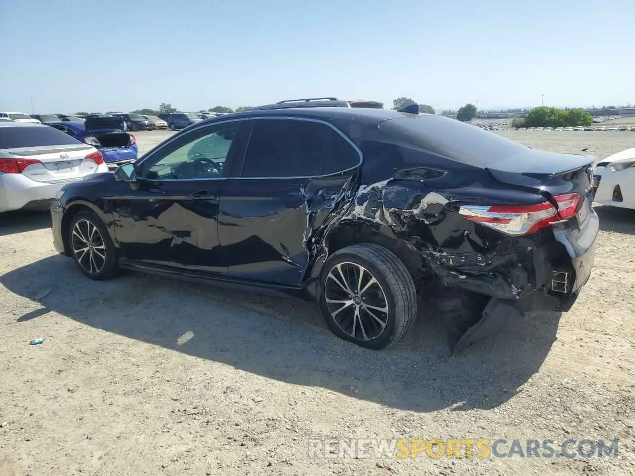2 Photograph of a damaged car 4T1M11AK4LU896428 TOYOTA CAMRY 2020