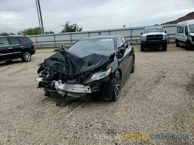 14 Photograph of a damaged car 4T1M11AK5LU872977 TOYOTA CAMRY 2020