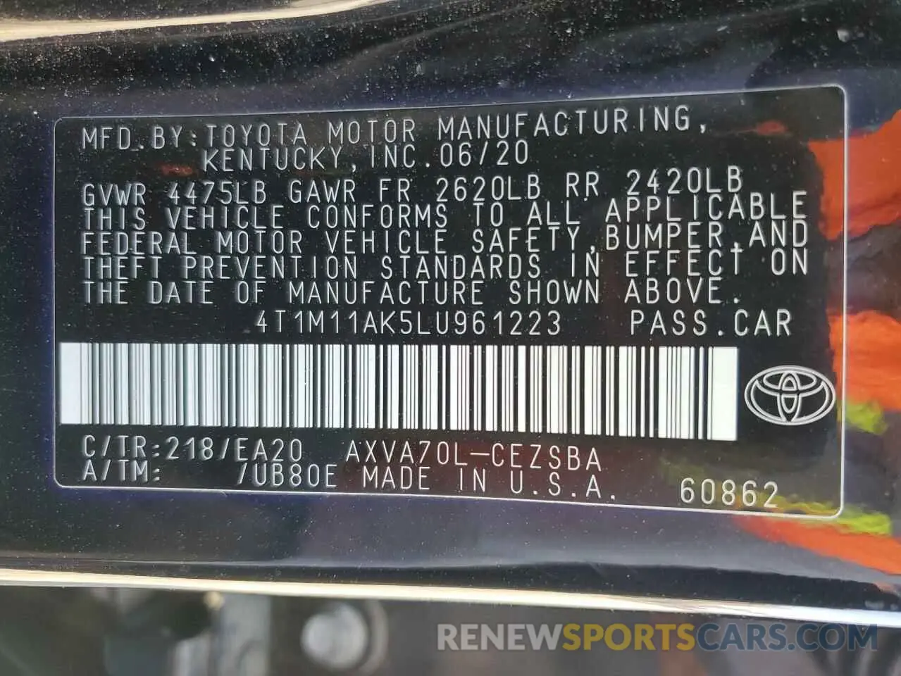 12 Photograph of a damaged car 4T1M11AK5LU961223 TOYOTA CAMRY 2020