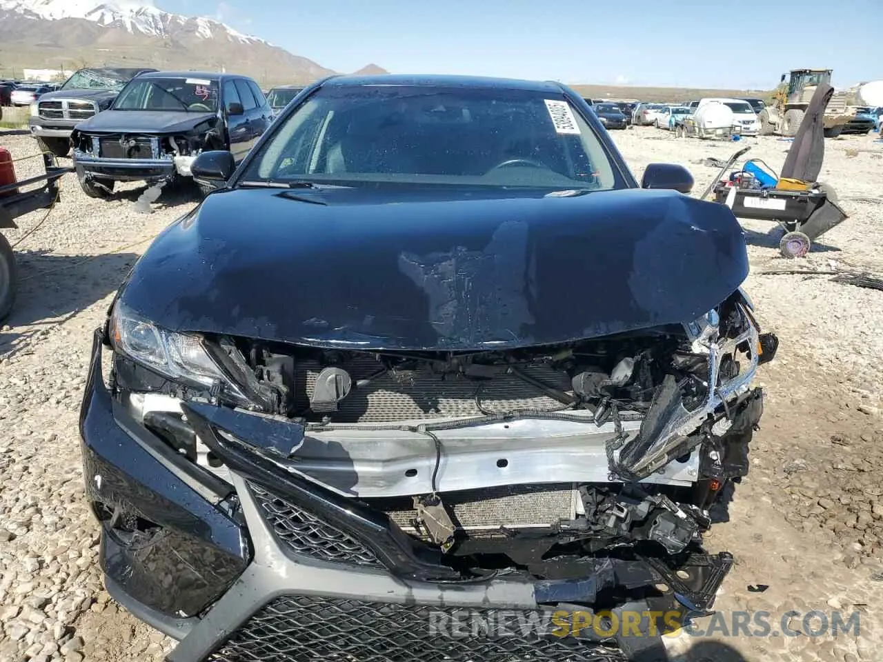 5 Photograph of a damaged car 4T1M11AK5LU961223 TOYOTA CAMRY 2020