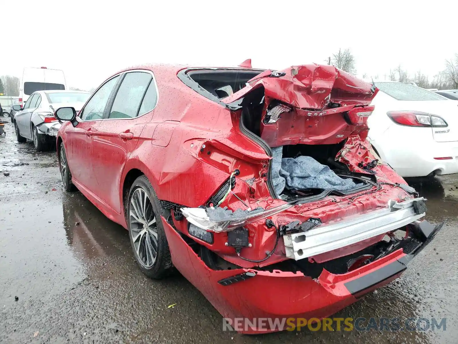 3 Photograph of a damaged car 4T1M11AK6LU362024 TOYOTA CAMRY 2020