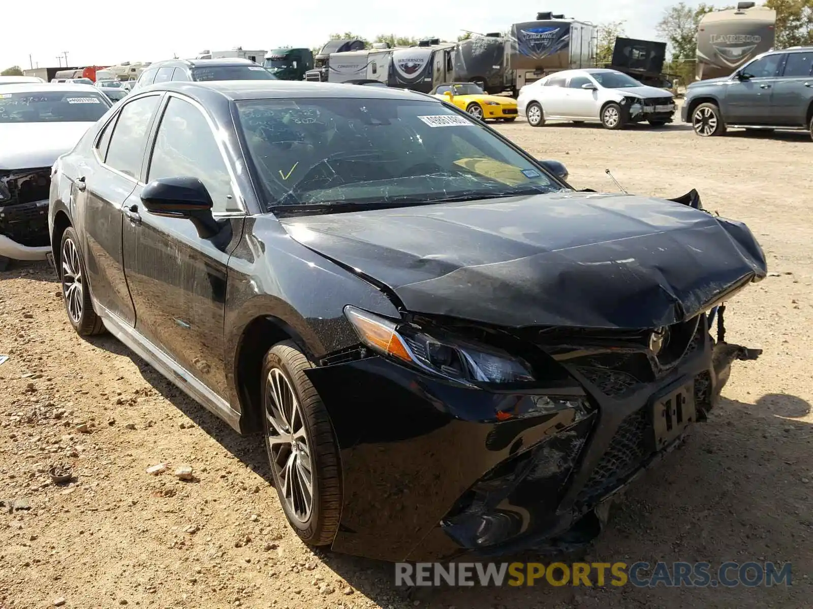 1 Photograph of a damaged car 4T1M11AK7LU923766 TOYOTA CAMRY 2020