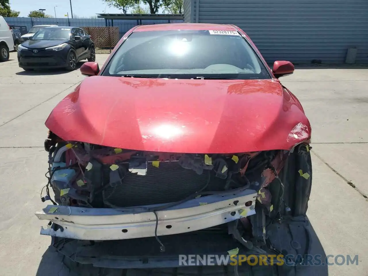 5 Photograph of a damaged car 4T1M11AK8LU385921 TOYOTA CAMRY 2020