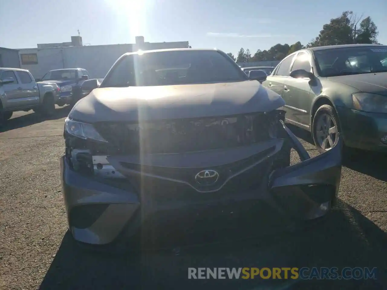 5 Photograph of a damaged car 4T1M11AK9LU507380 TOYOTA CAMRY 2020