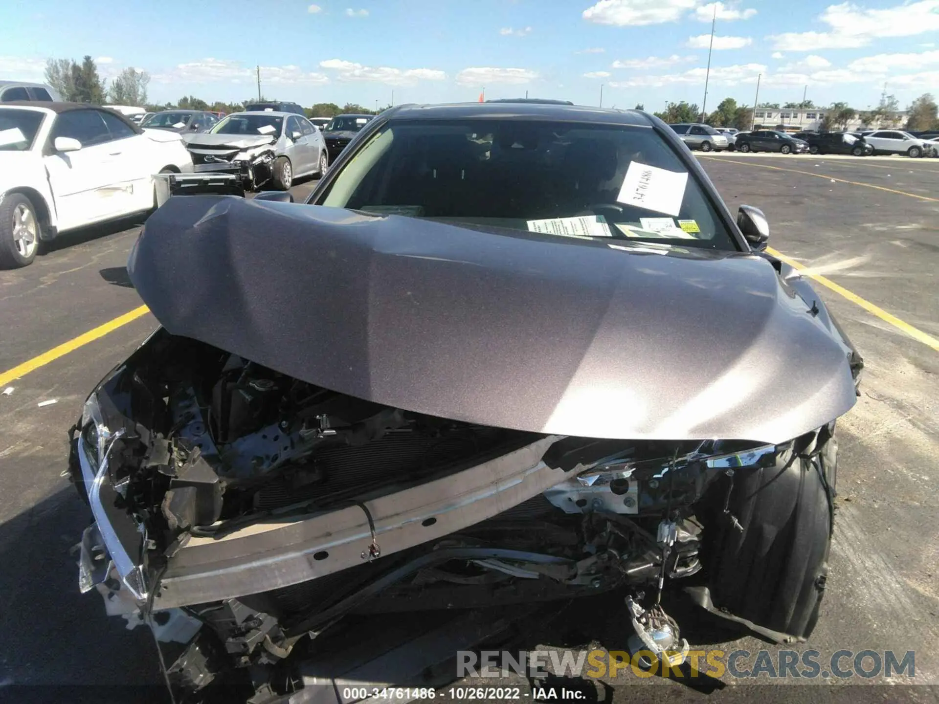 6 Photograph of a damaged car 4T1M11AK9LU904636 TOYOTA CAMRY 2020