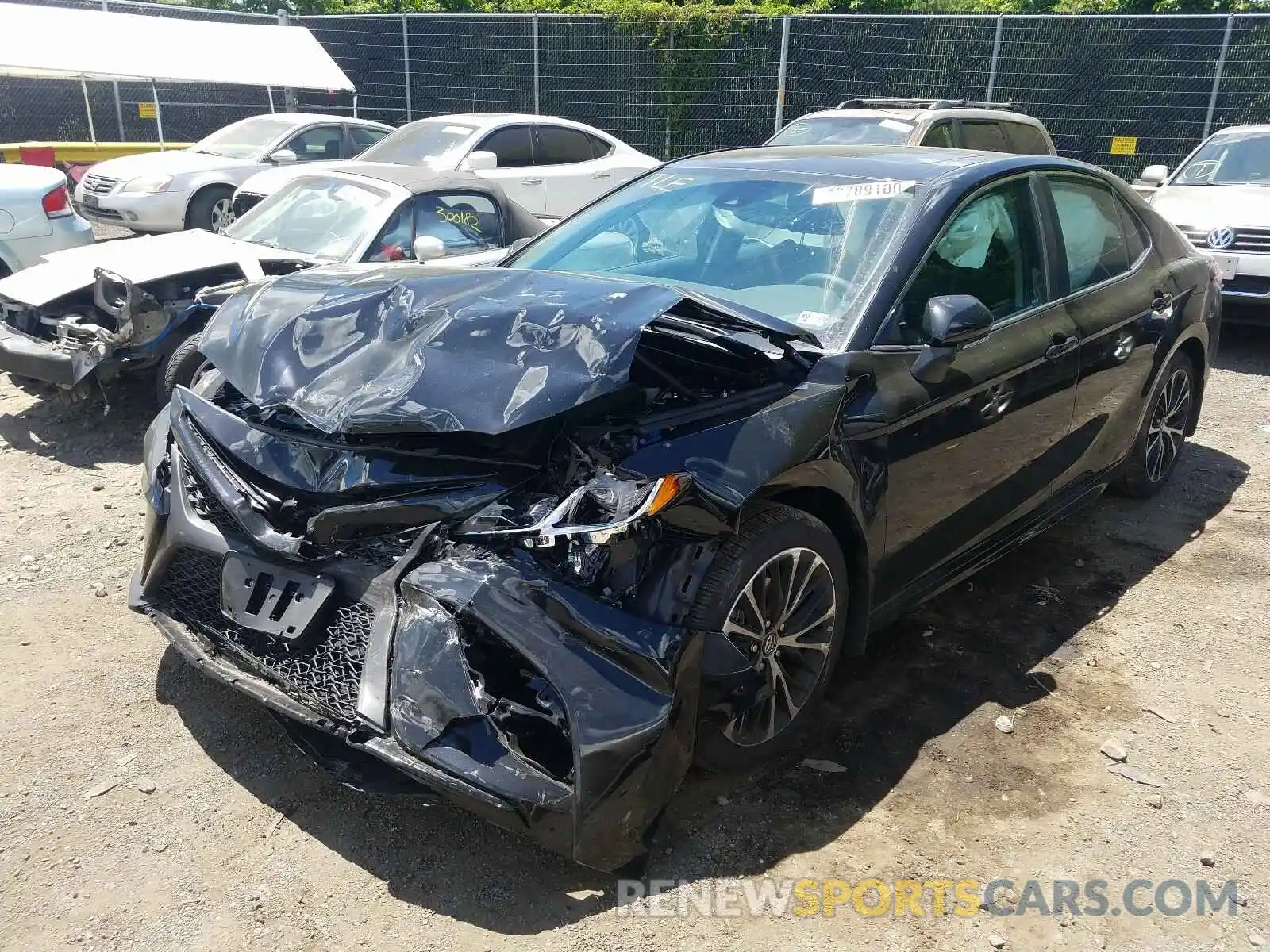 2 Photograph of a damaged car 4T1M11AK9LU908895 TOYOTA CAMRY 2020