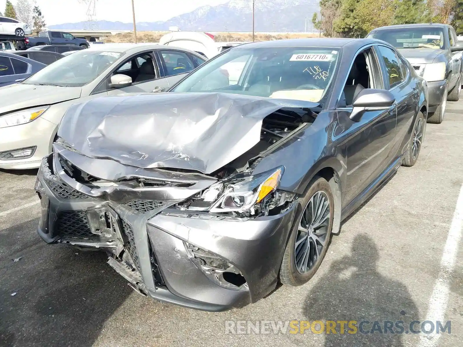 2 Photograph of a damaged car 4T1M11AK9LU929441 TOYOTA CAMRY 2020