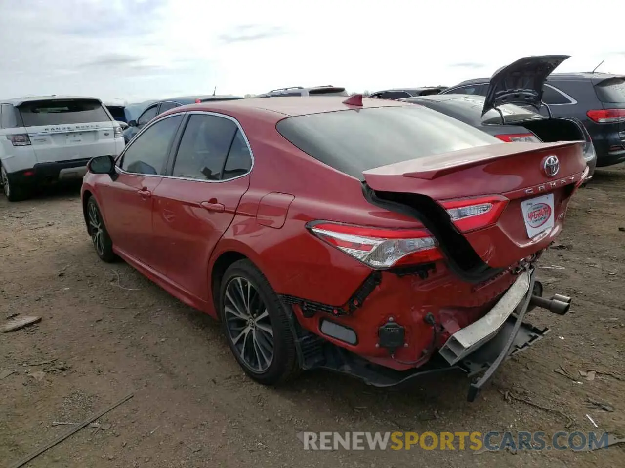 3 Photograph of a damaged car 4T1M11AKXLU313523 TOYOTA CAMRY 2020