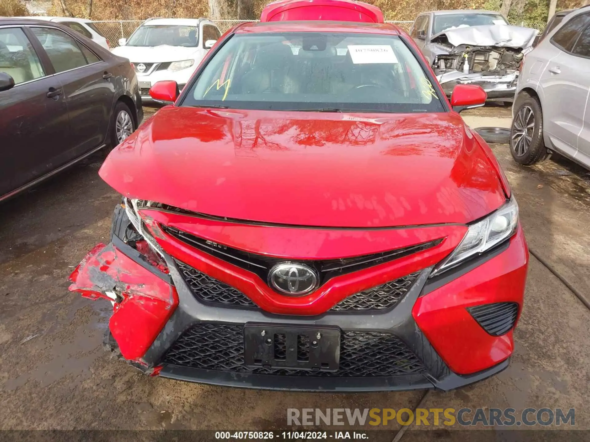 12 Photograph of a damaged car 4T1M11AKXLU399304 TOYOTA CAMRY 2020