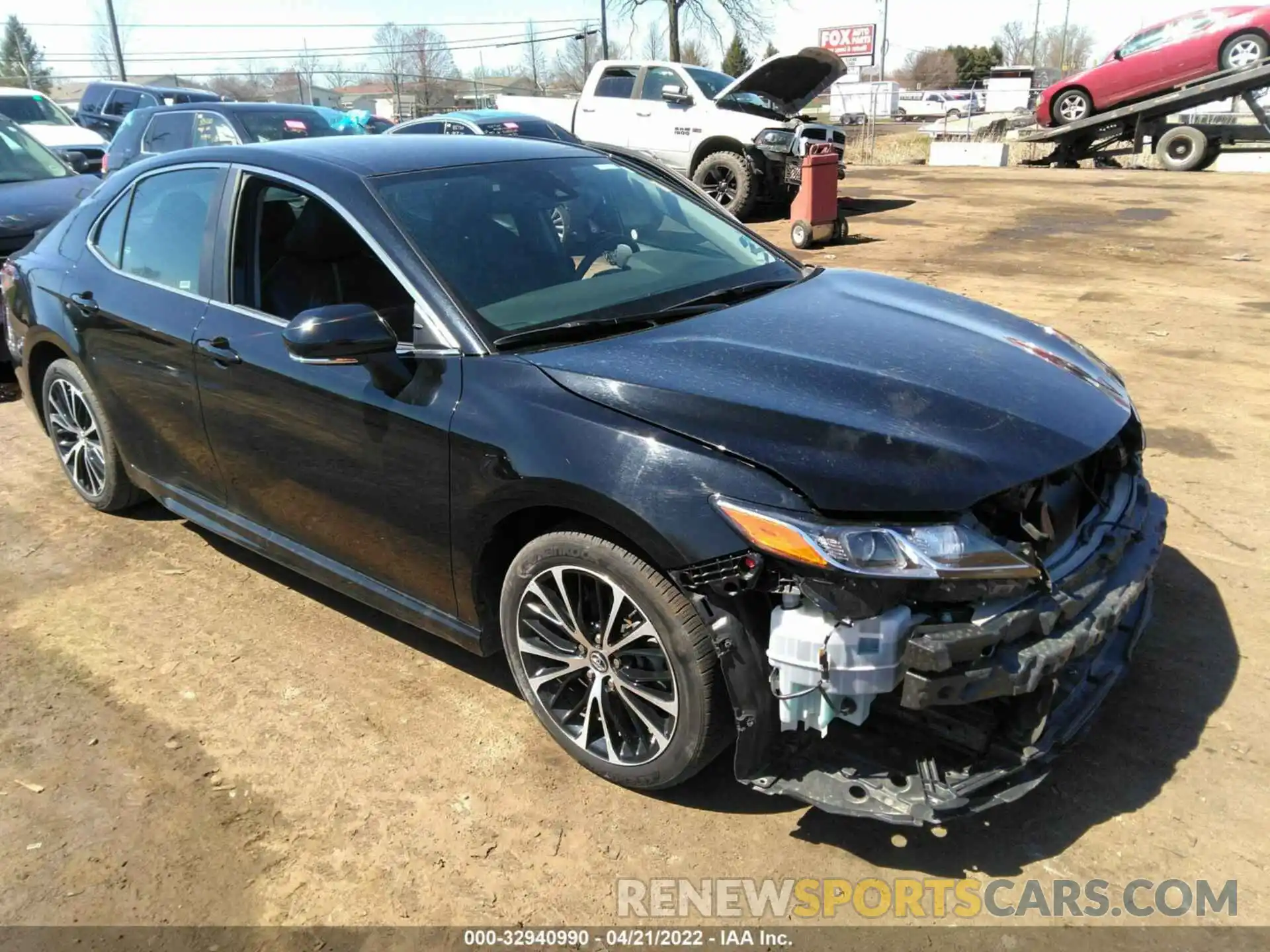 1 Photograph of a damaged car 4T1M11AKXLU875423 TOYOTA CAMRY 2020