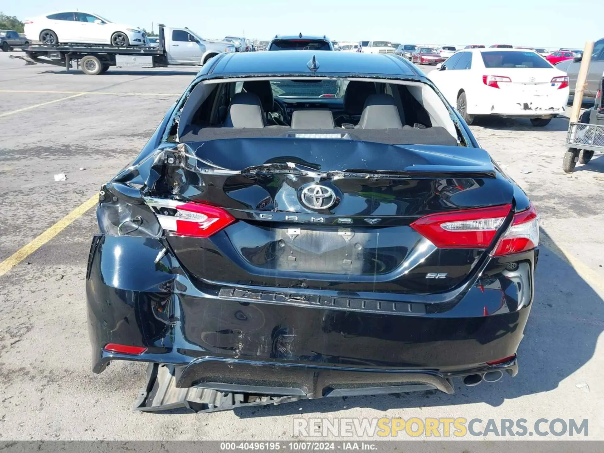 6 Photograph of a damaged car 4T1M11AKXLU990586 TOYOTA CAMRY 2020