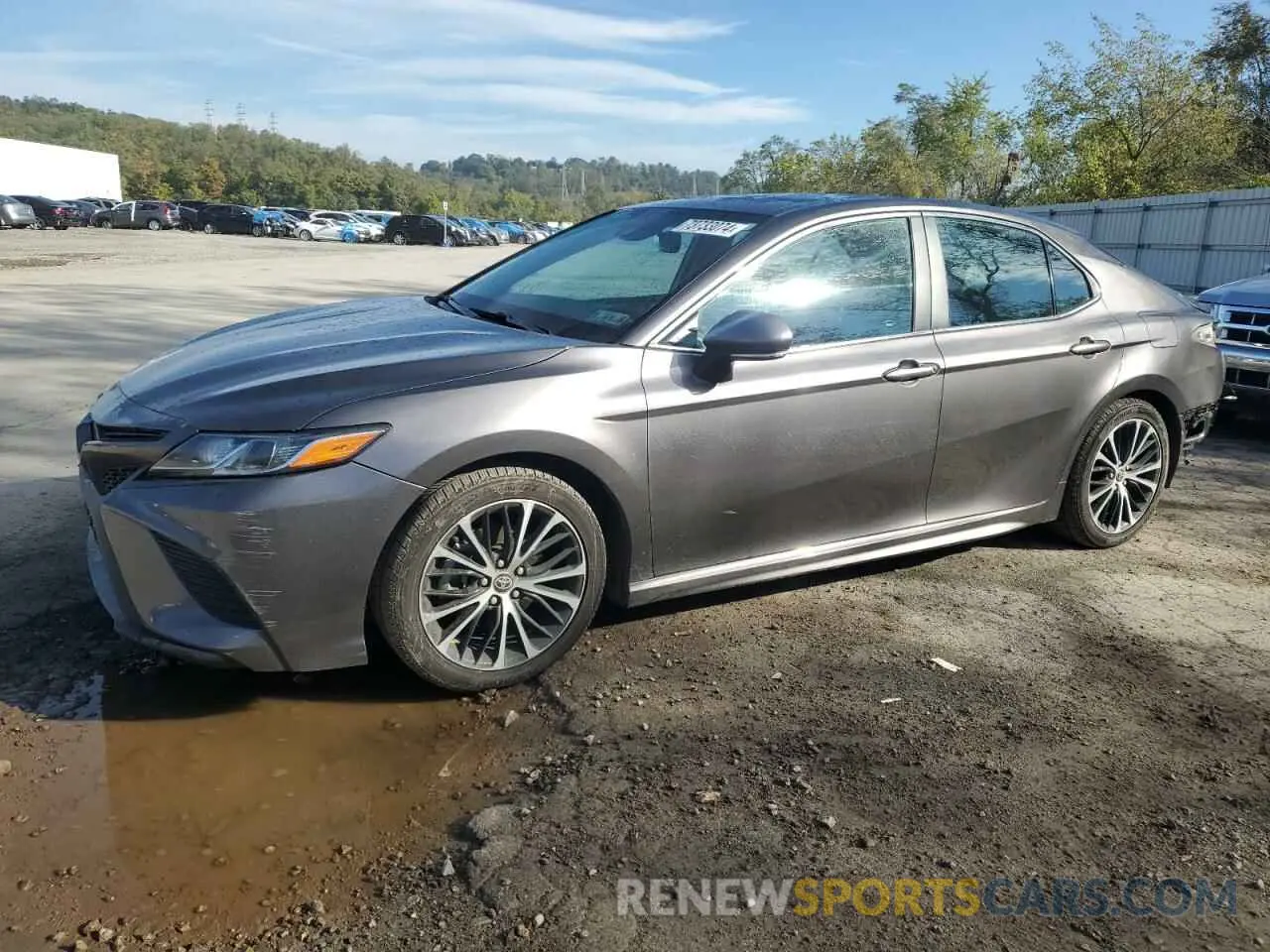 1 Photograph of a damaged car 4T1M11BK7LU006986 TOYOTA CAMRY 2020