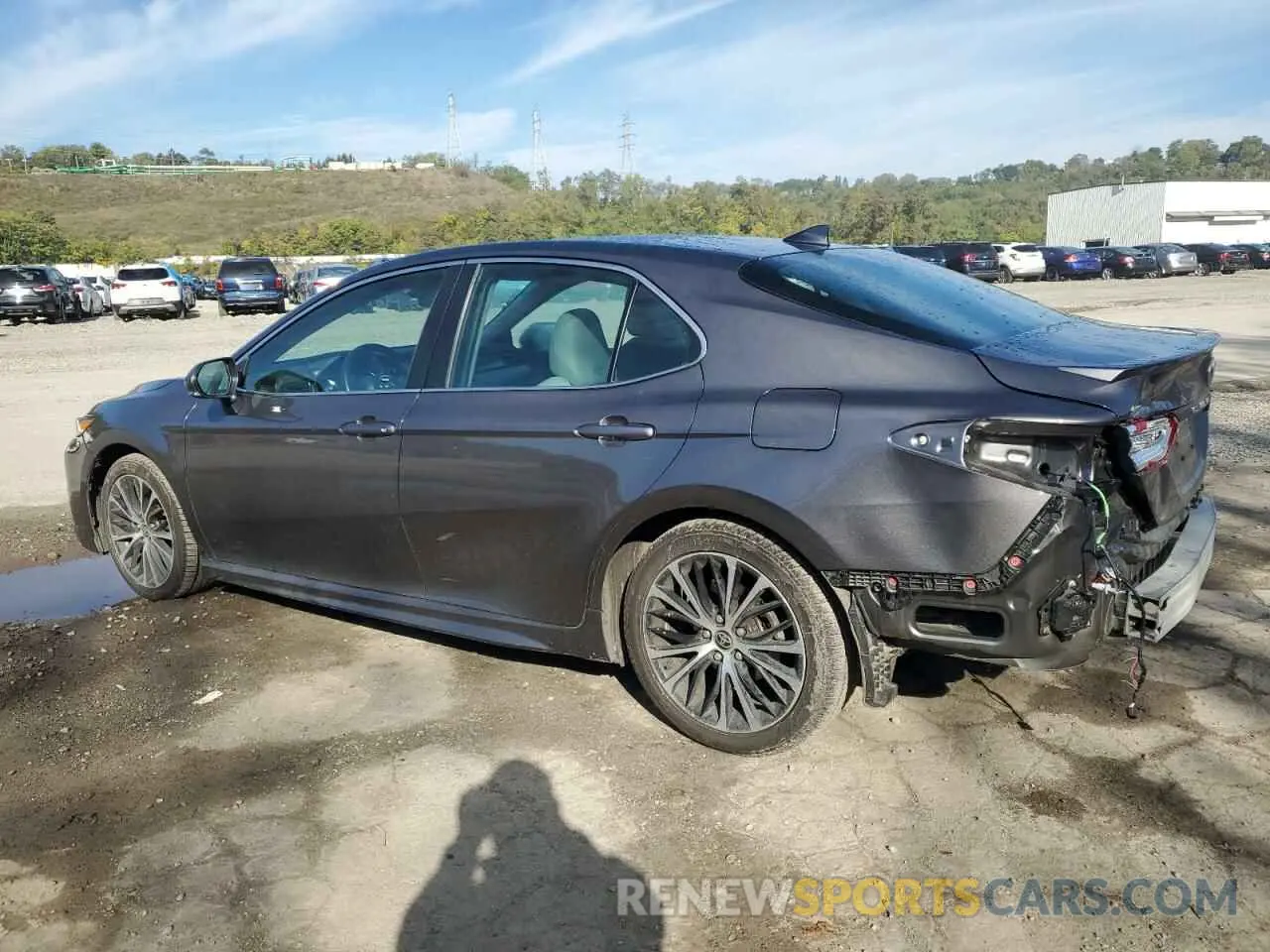 2 Photograph of a damaged car 4T1M11BK7LU006986 TOYOTA CAMRY 2020