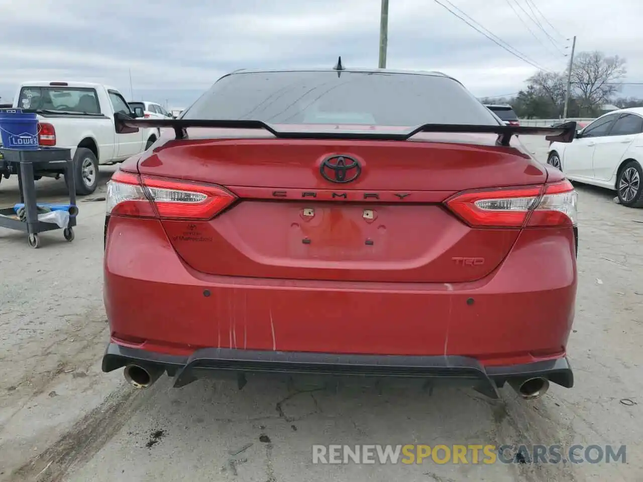 6 Photograph of a damaged car 4T1NZ1AK0LU033915 TOYOTA CAMRY 2020