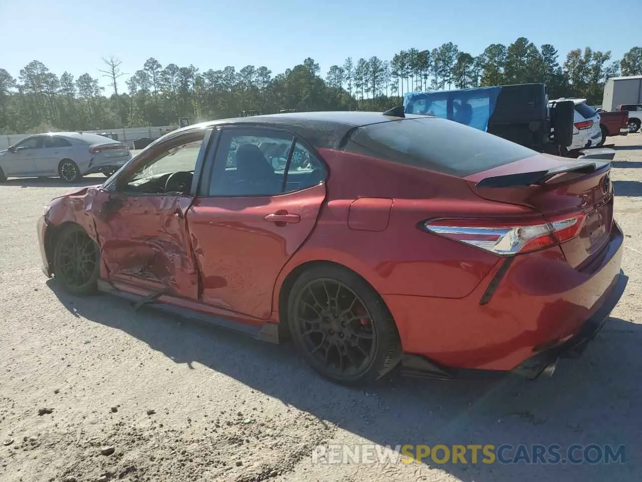 2 Photograph of a damaged car 4T1NZ1AK0LU037186 TOYOTA CAMRY 2020
