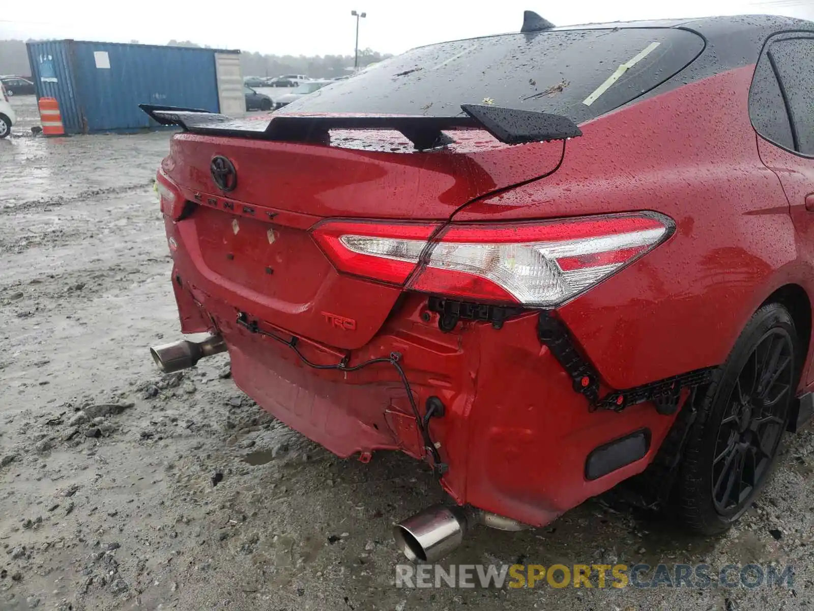 9 Photograph of a damaged car 4T1NZ1AK0LU039312 TOYOTA CAMRY 2020