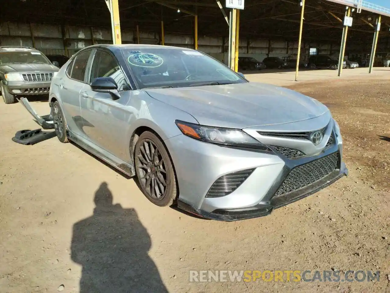 1 Photograph of a damaged car 4T1NZ1AK2LU038730 TOYOTA CAMRY 2020