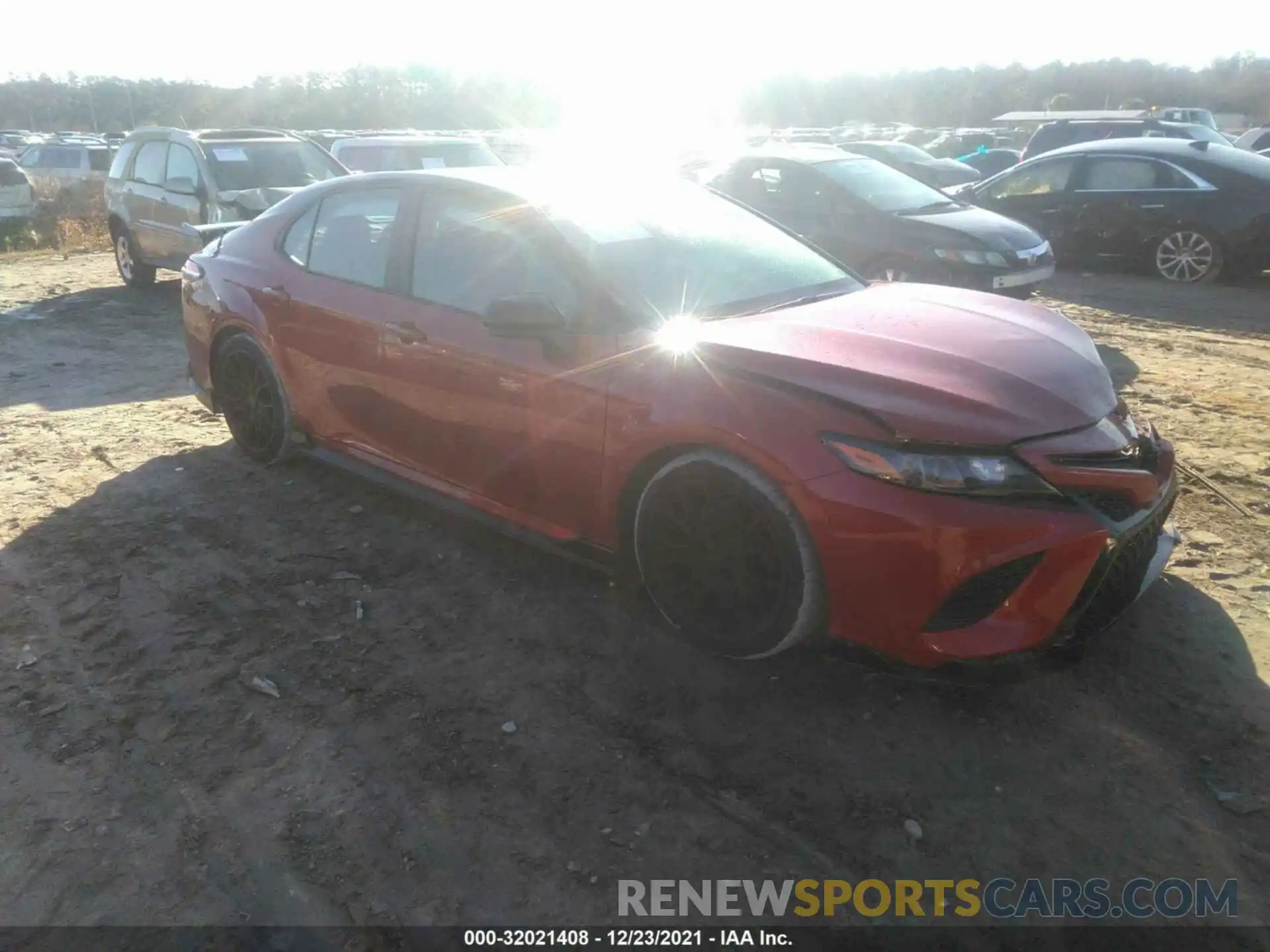 1 Photograph of a damaged car 4T1NZ1AK4LU043217 TOYOTA CAMRY 2020