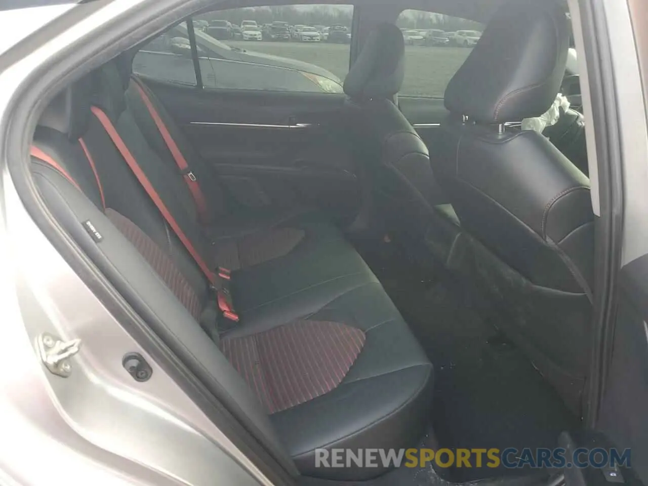 10 Photograph of a damaged car 4T1NZ1AK5LU034817 TOYOTA CAMRY 2020