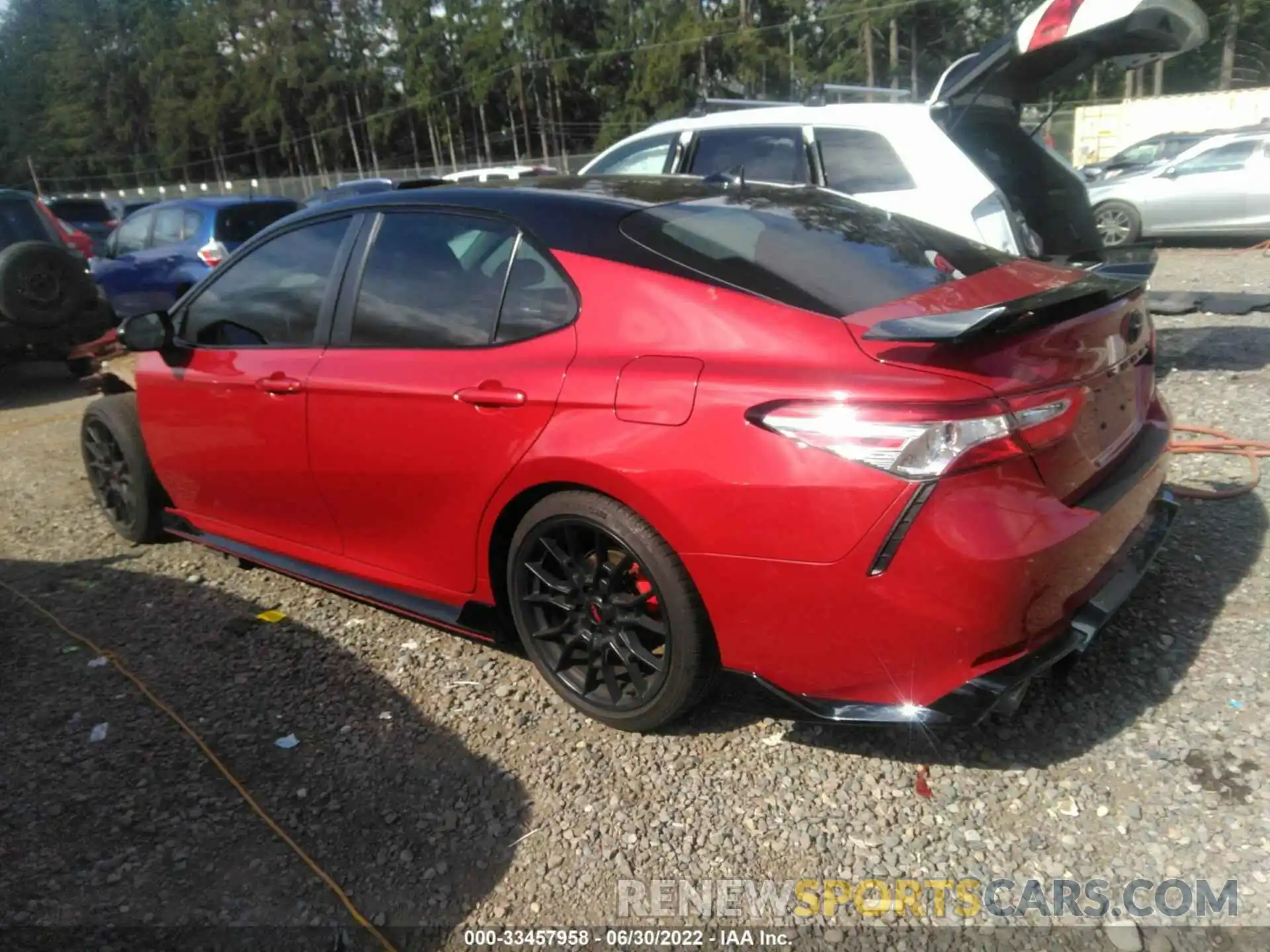 3 Photograph of a damaged car 4T1NZ1AK7LU036911 TOYOTA CAMRY 2020