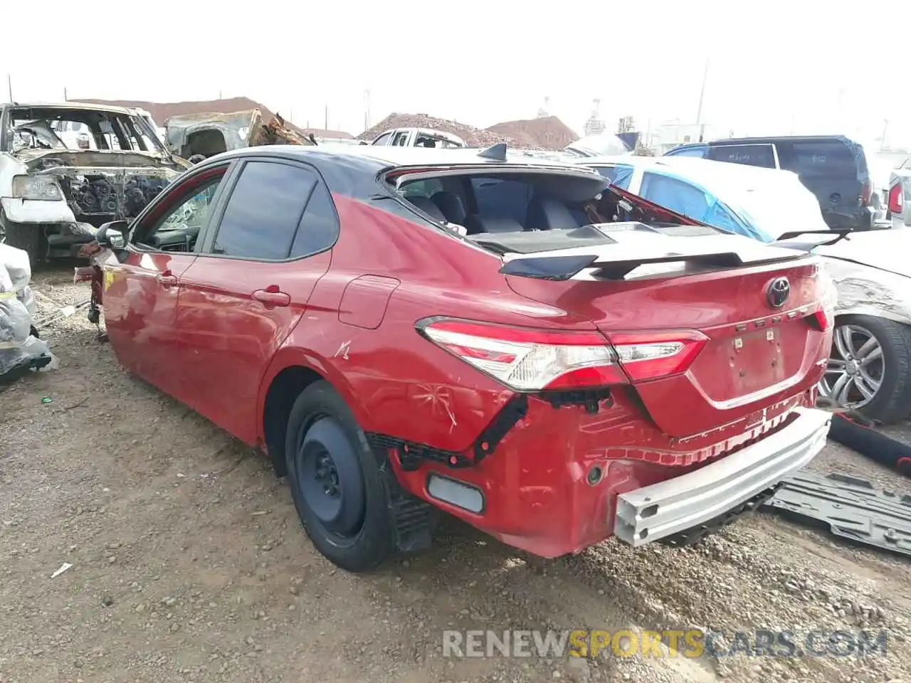 3 Photograph of a damaged car 4T1NZ1AK7LU042739 TOYOTA CAMRY 2020