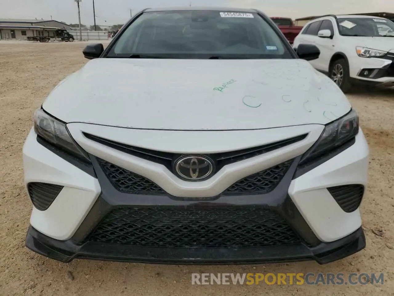 5 Photograph of a damaged car 4T1NZ1AK8LU046945 TOYOTA CAMRY 2020