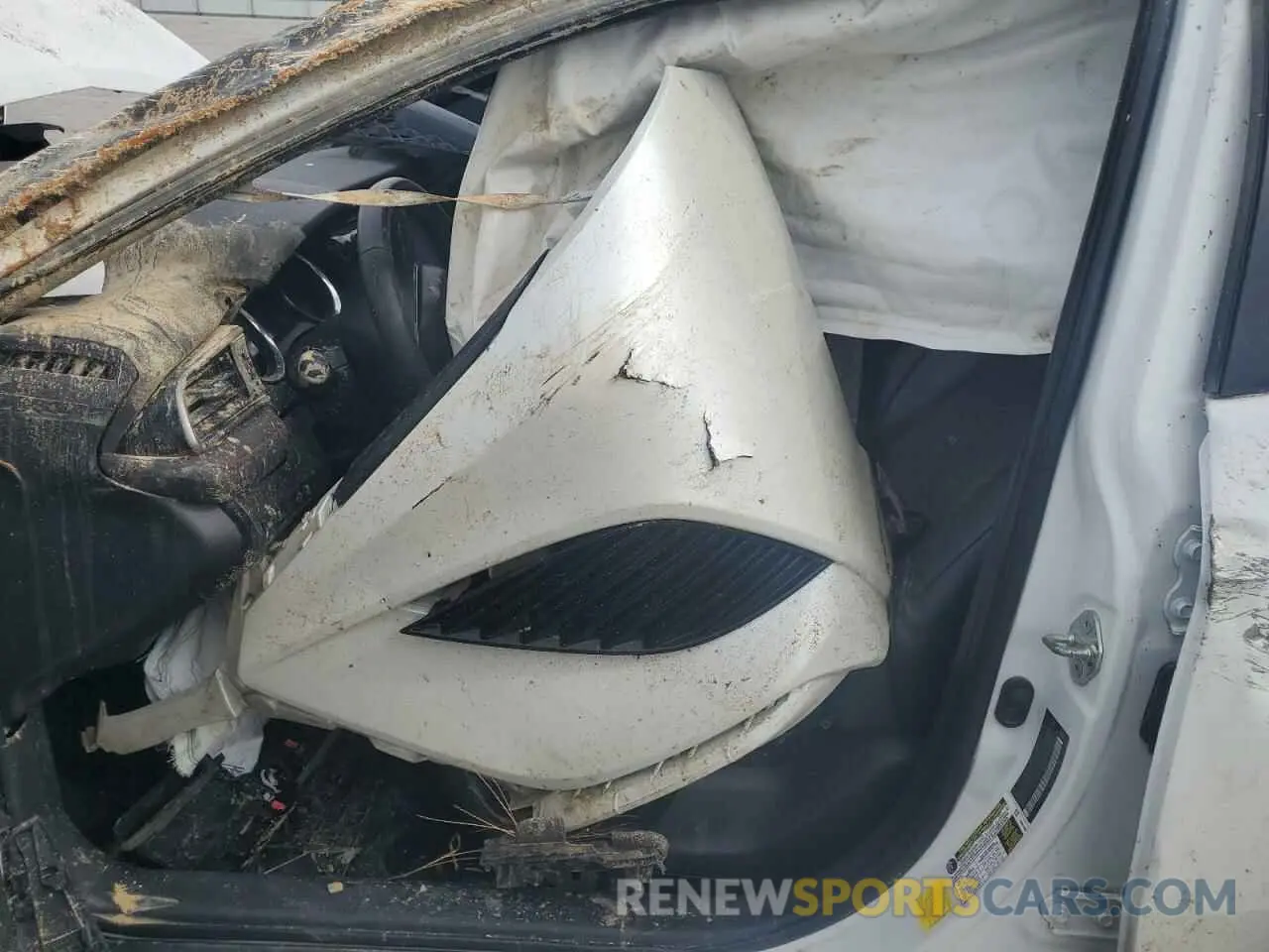 7 Photograph of a damaged car 4T1NZ1AK9LU040135 TOYOTA CAMRY 2020