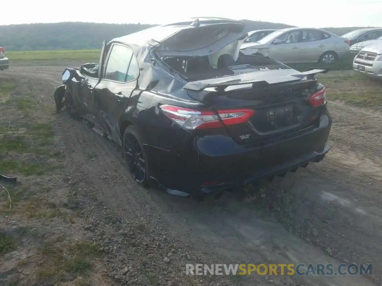 3 Photograph of a damaged car 4T1NZ1AK9LU043469 TOYOTA CAMRY 2020