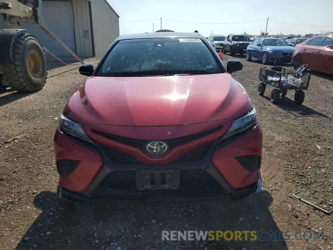 5 Photograph of a damaged car 4T1NZ1AKXLU037115 TOYOTA CAMRY 2020