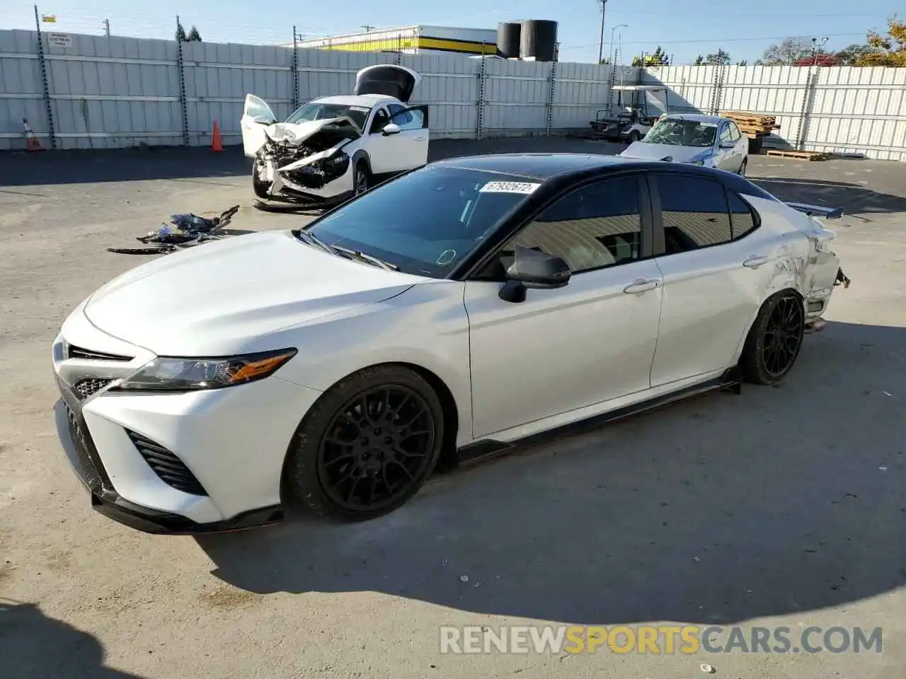 1 Photograph of a damaged car 4T1NZ1AKXLU040466 TOYOTA CAMRY 2020