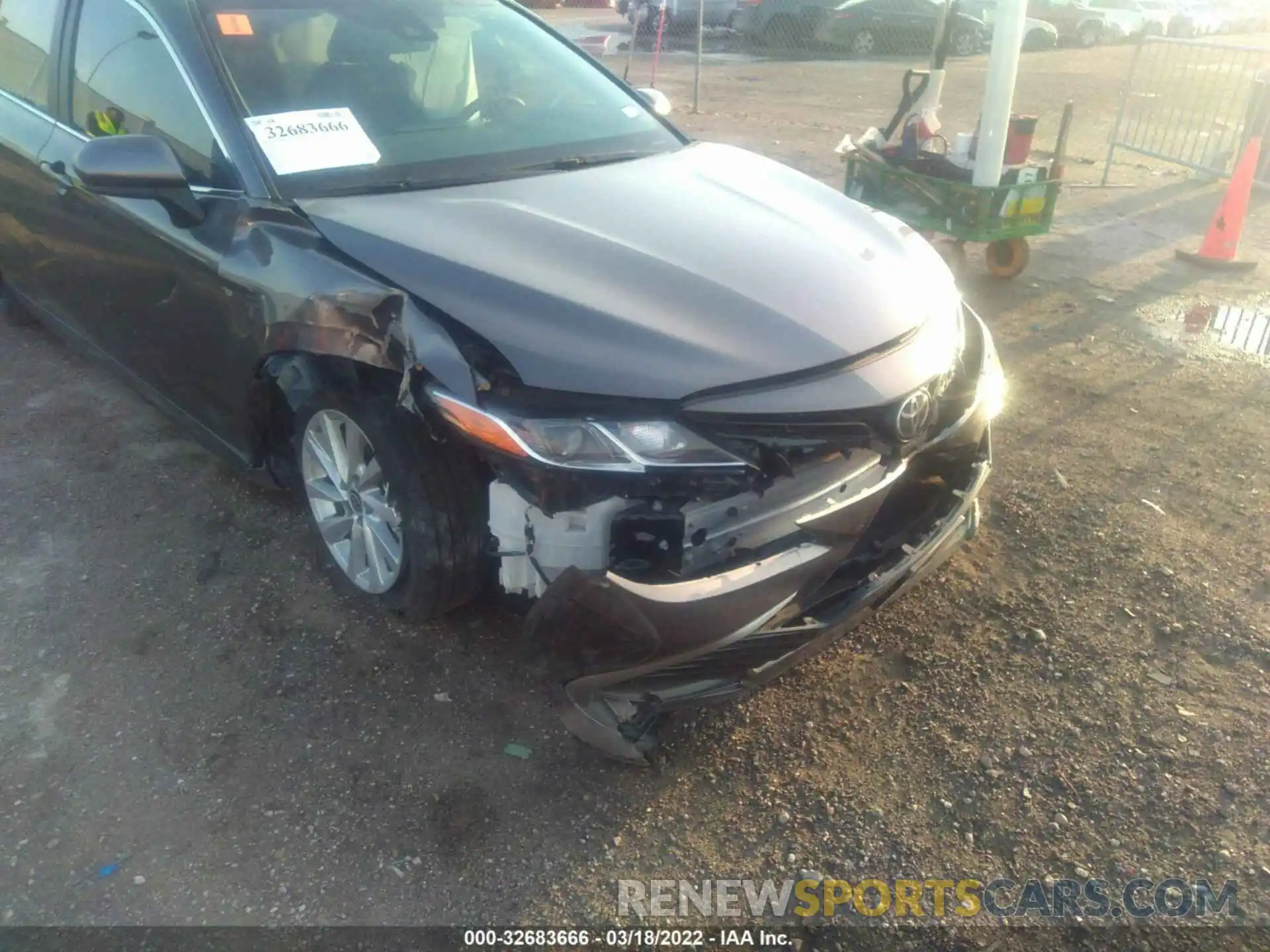 6 Photograph of a damaged car 4T1C11AK0MU406662 TOYOTA CAMRY 2021