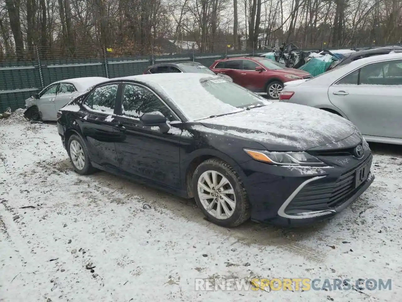 4 Photograph of a damaged car 4T1C11AK0MU475352 TOYOTA CAMRY 2021