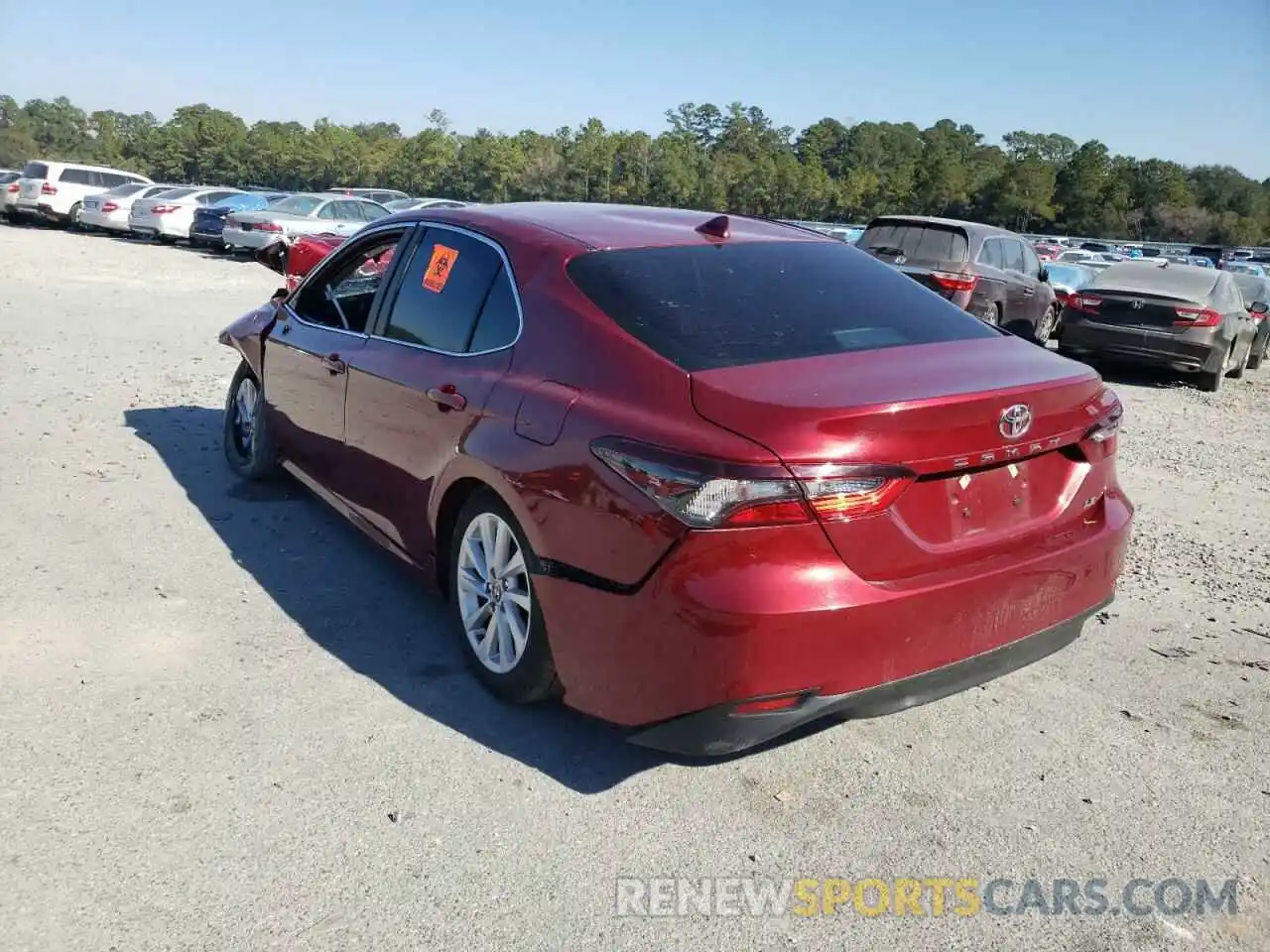 3 Photograph of a damaged car 4T1C11AK0MU487386 TOYOTA CAMRY 2021