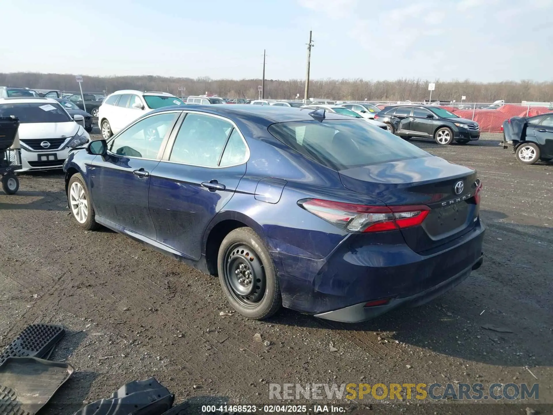 3 Photograph of a damaged car 4T1C11AK0MU521374 TOYOTA CAMRY 2021
