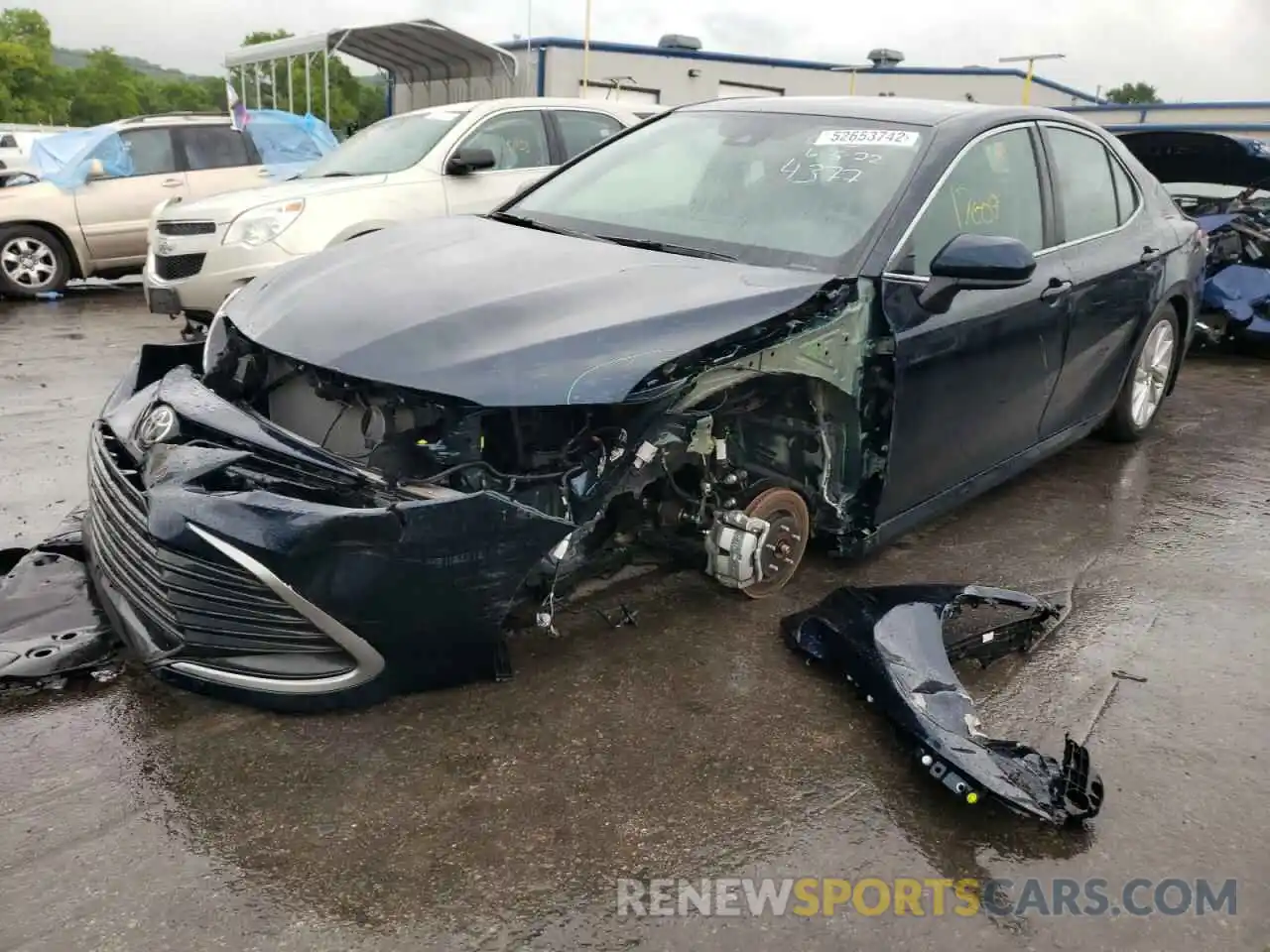 9 Photograph of a damaged car 4T1C11AK0MU544377 TOYOTA CAMRY 2021