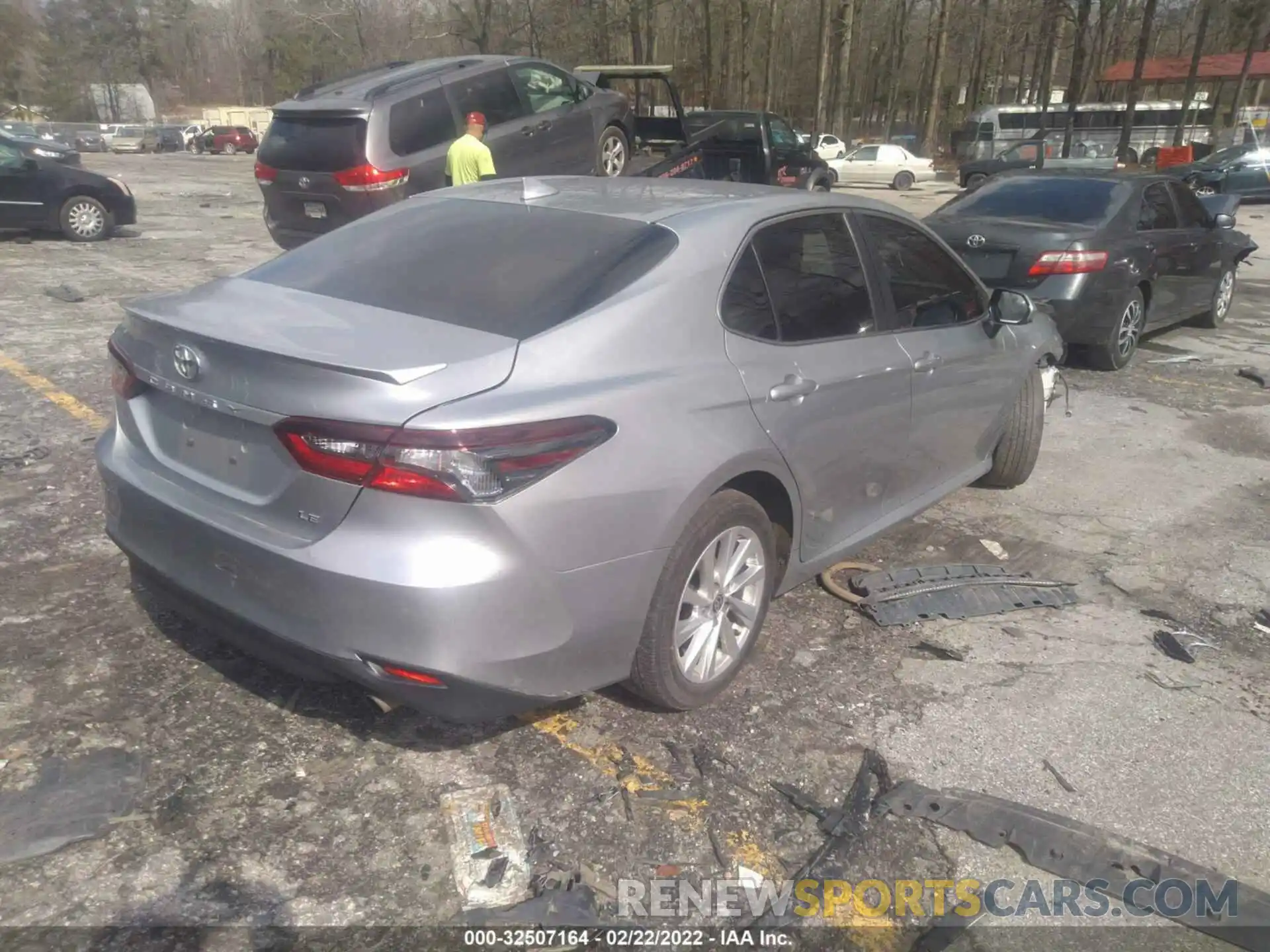 4 Photograph of a damaged car 4T1C11AK0MU546971 TOYOTA CAMRY 2021