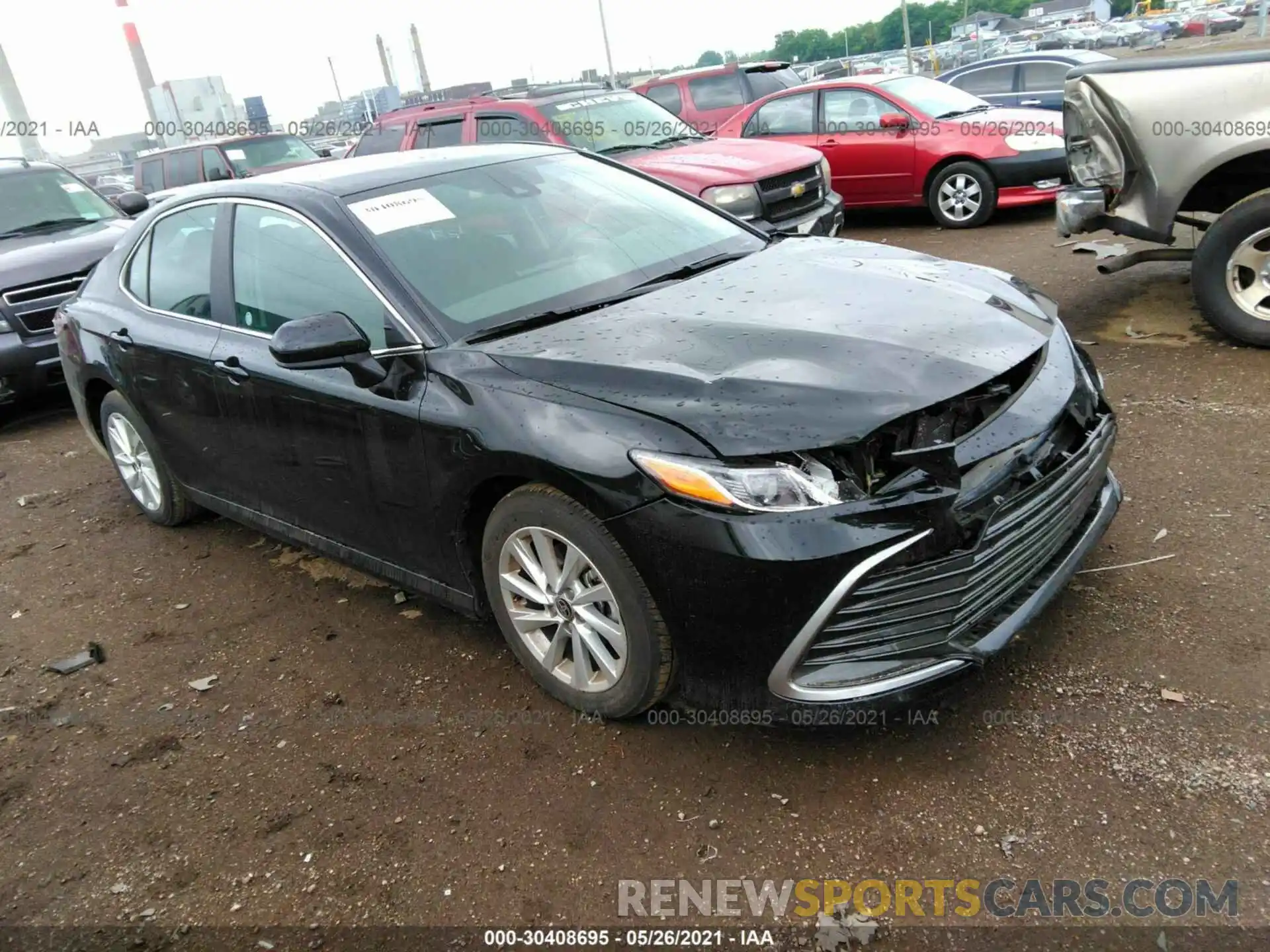 1 Photograph of a damaged car 4T1C11AK0MU555198 TOYOTA CAMRY 2021